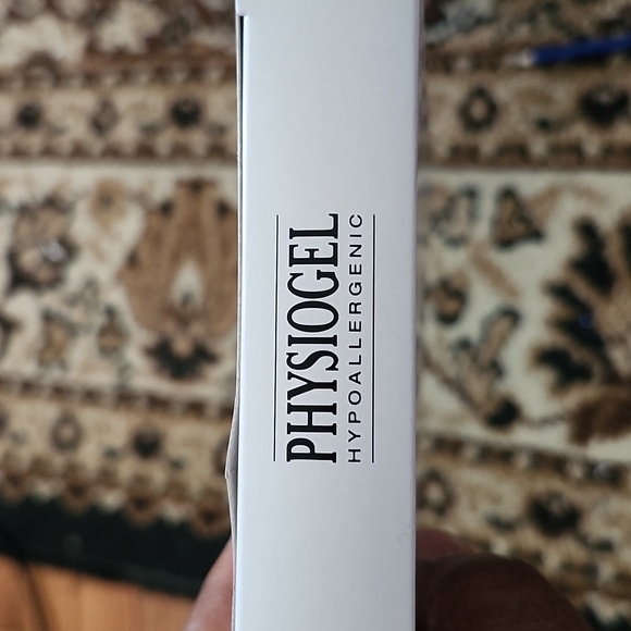 Physiogel Hypoallergenic Calming Relief Masks 5pk - Picture 4 of 9